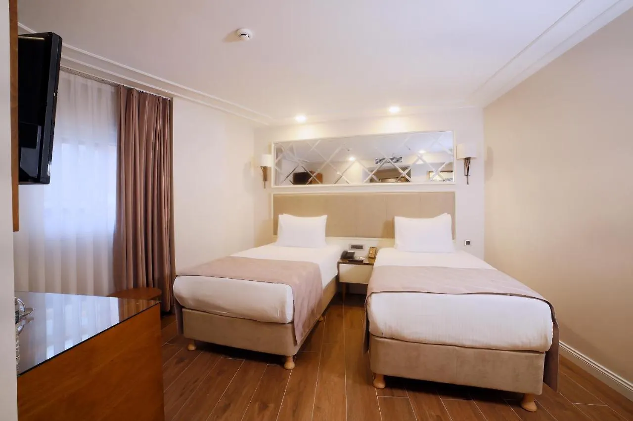 Sorriso Hotel Due Стамбул